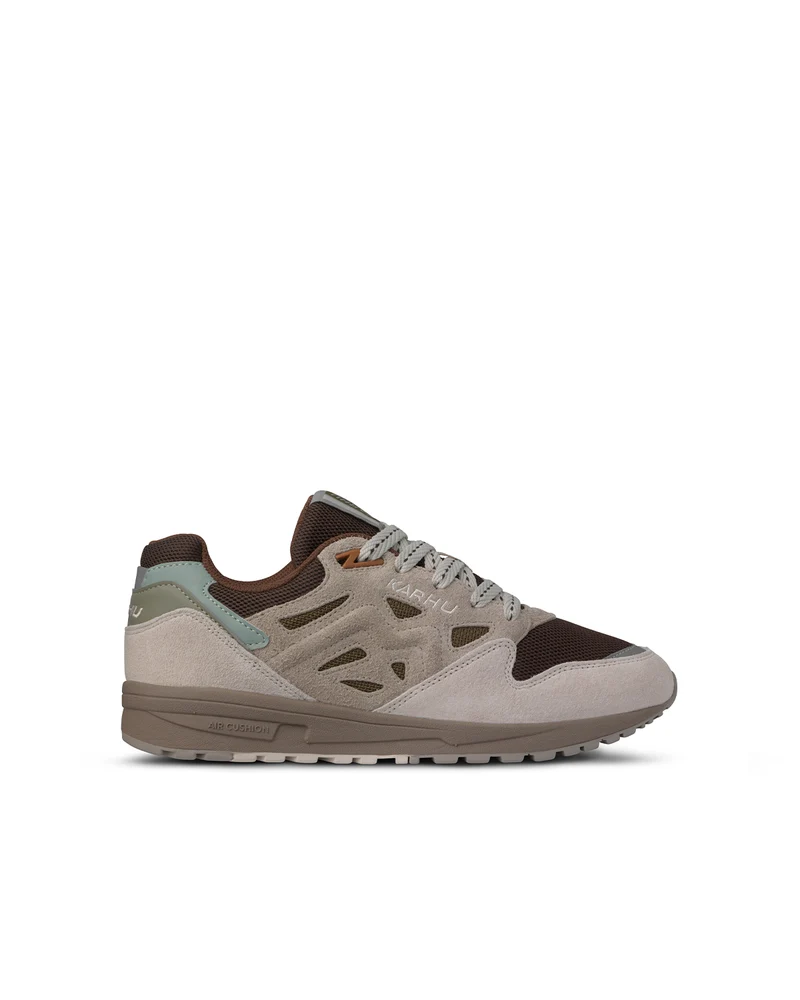 Karhu Legacy 96 White Sand / Beech F806095