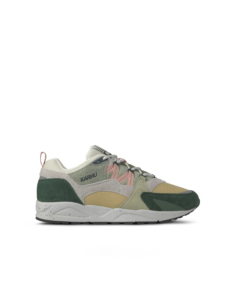 Karhu Fusion 2.0 Darkest Spruce / Cameo Rose F804194