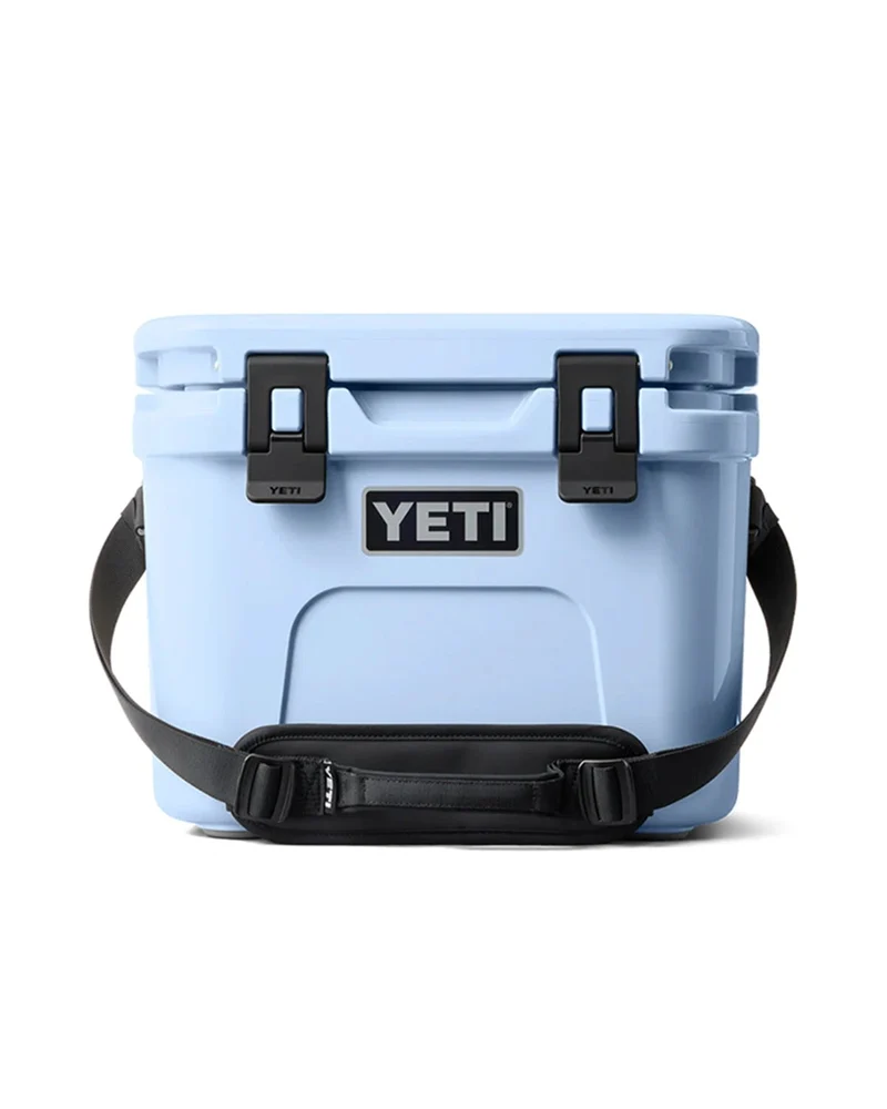 Yeti Roadie 15 Cooler Light Blue